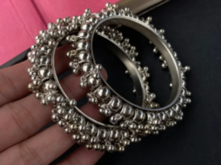 silver gajra bangles